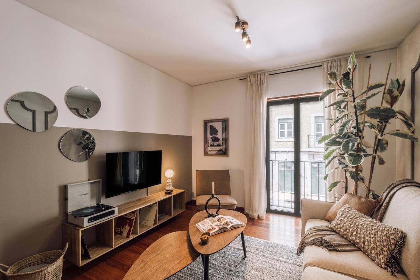 Campania - 2 Bedrooms And Parking In Estrela Apartment Lissabon